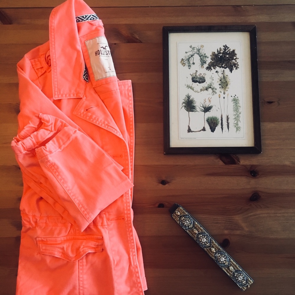 Hollister Coral Light Jacket - S